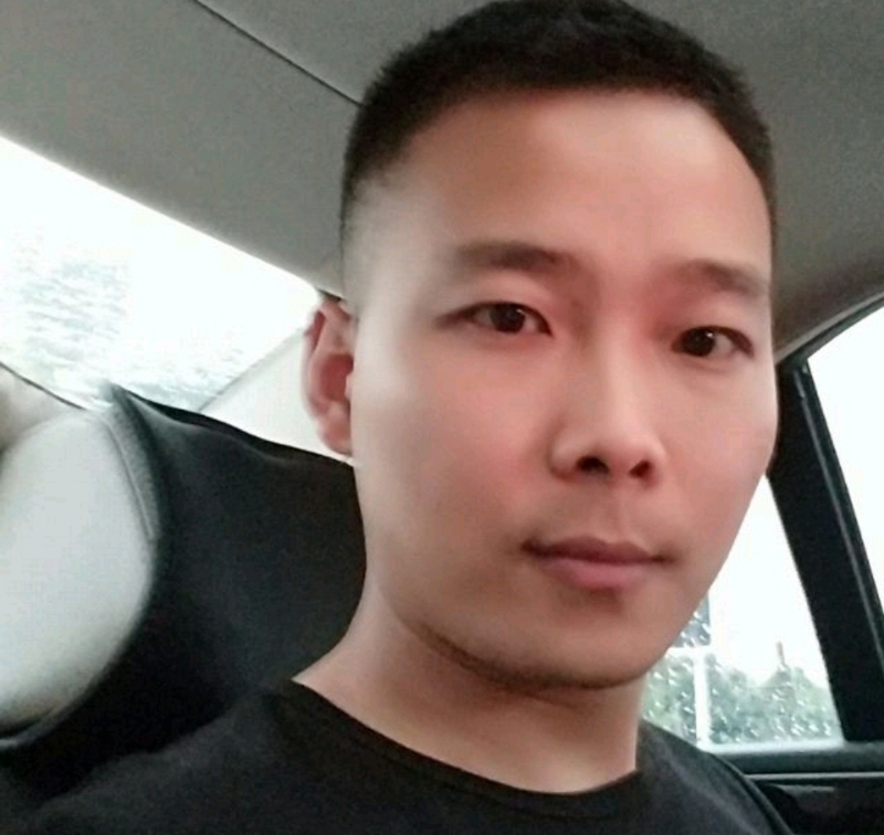 李先生的第二张照片--南宁相亲服务中心