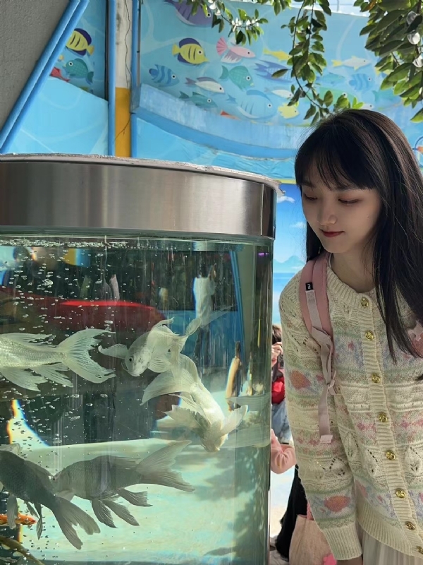 yiyi的第一张照片--南宁相亲服务中心