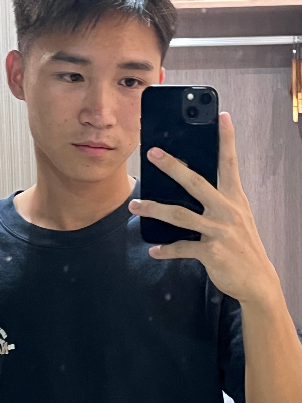 画家的第二张照片--南宁相亲服务中心