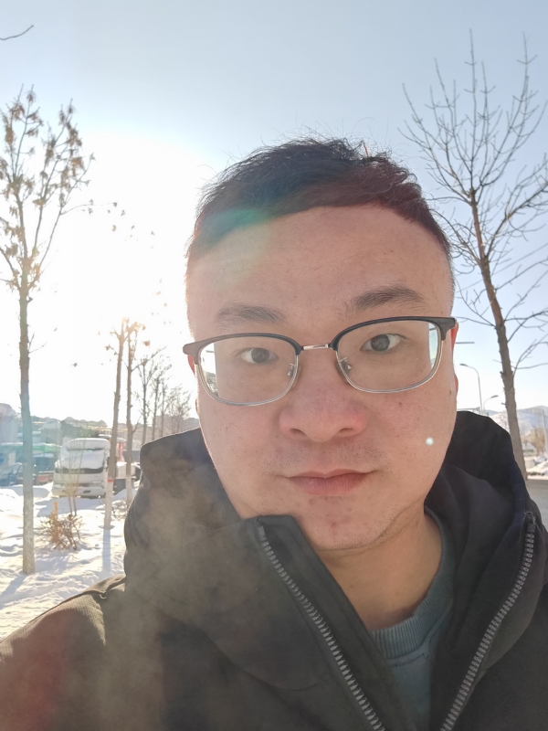 压力山大的第一张照片--南宁相亲服务中心