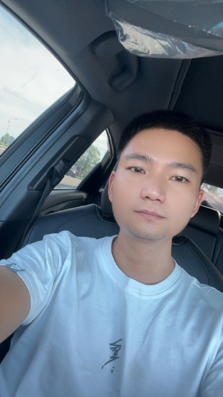 小江的第四张照片--南宁相亲服务中心