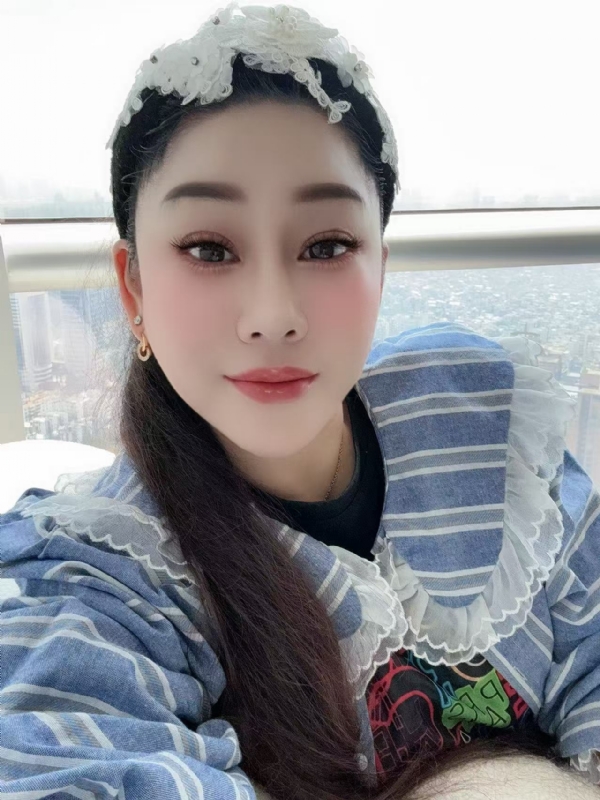 萱草沐晴的第一张照片--南宁相亲服务中心
