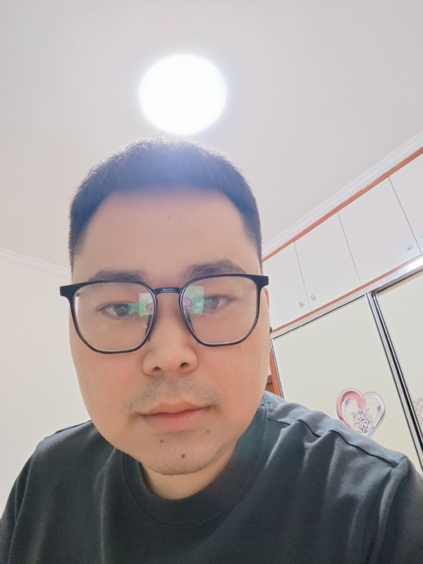 路飞的第一张照片--南宁相亲服务中心