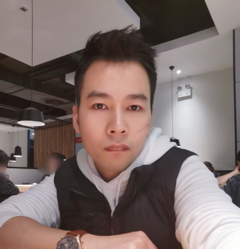 思明的第一张照片--南宁相亲服务中心