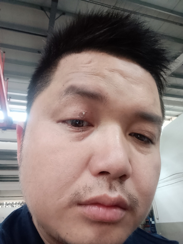 彬彬的第一张照片--南宁相亲服务中心
