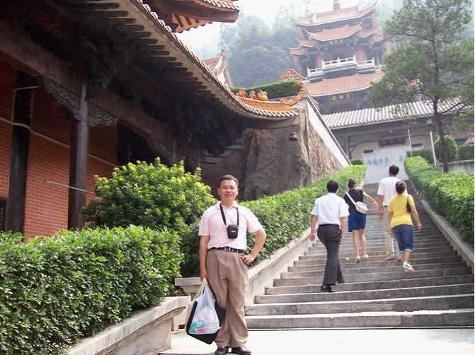 jh寻有缘女士成个家的第一张照片--南宁相亲服务中心