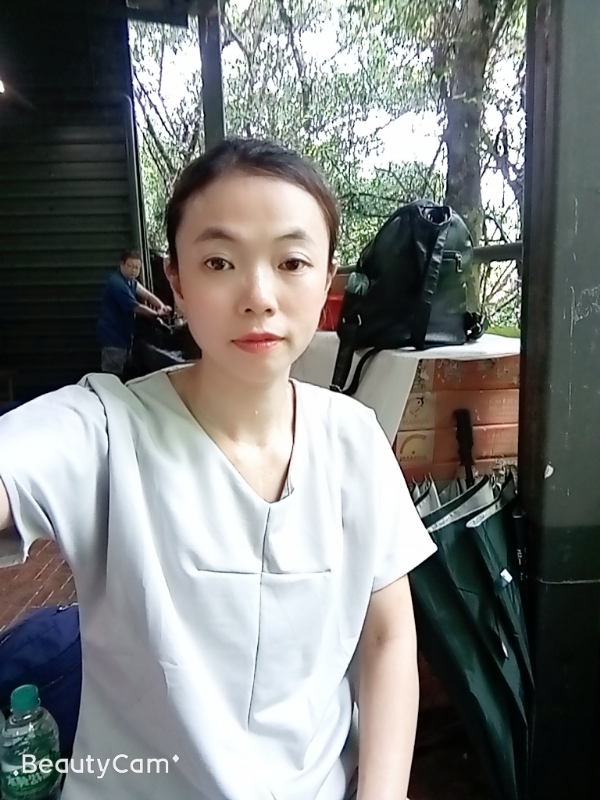 vivi的第一张照片--南宁相亲服务中心