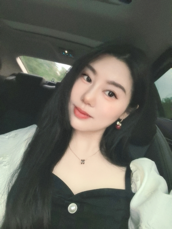 潇潇暮雨的第一张照片--南宁相亲服务中心